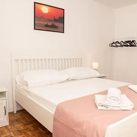 Kuca Za Odmor Kameni Dvori * Zadar