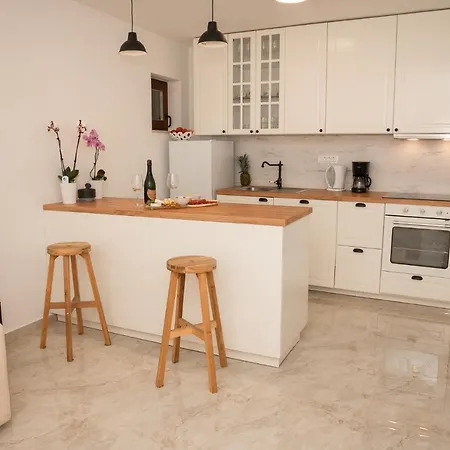 Kuca Za Odmor Kameni Dvori Holiday home
