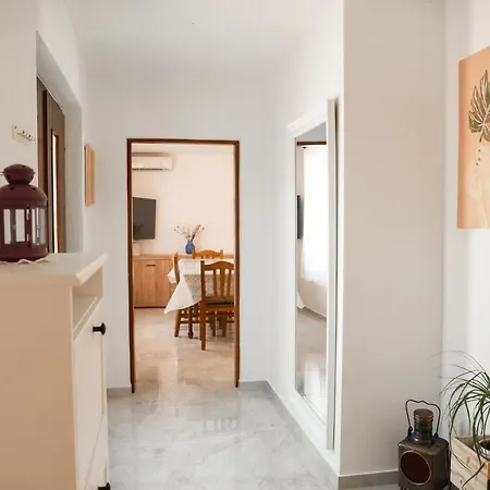 Holiday home Kuca Za Odmor Kameni Dvori Zadar