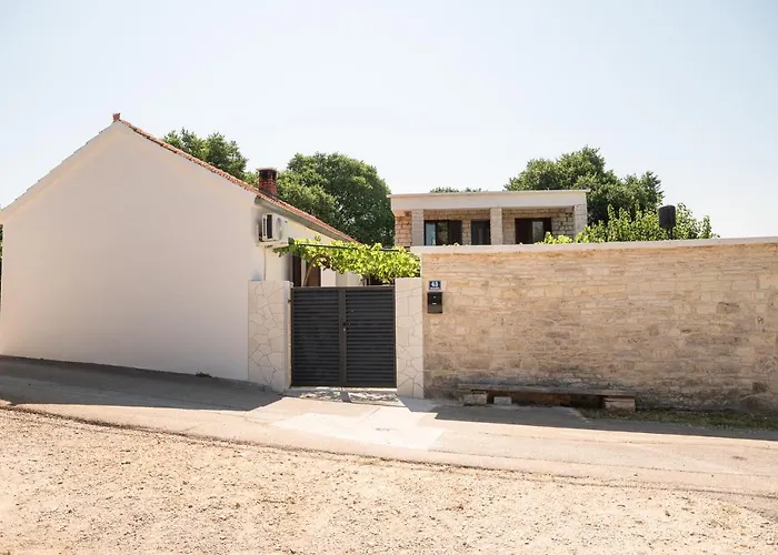 Дом отдыха Kuca Za Odmor Kameni Dvori *